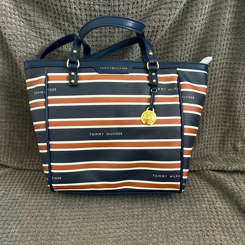 Tommy Hilfiger striped Tote